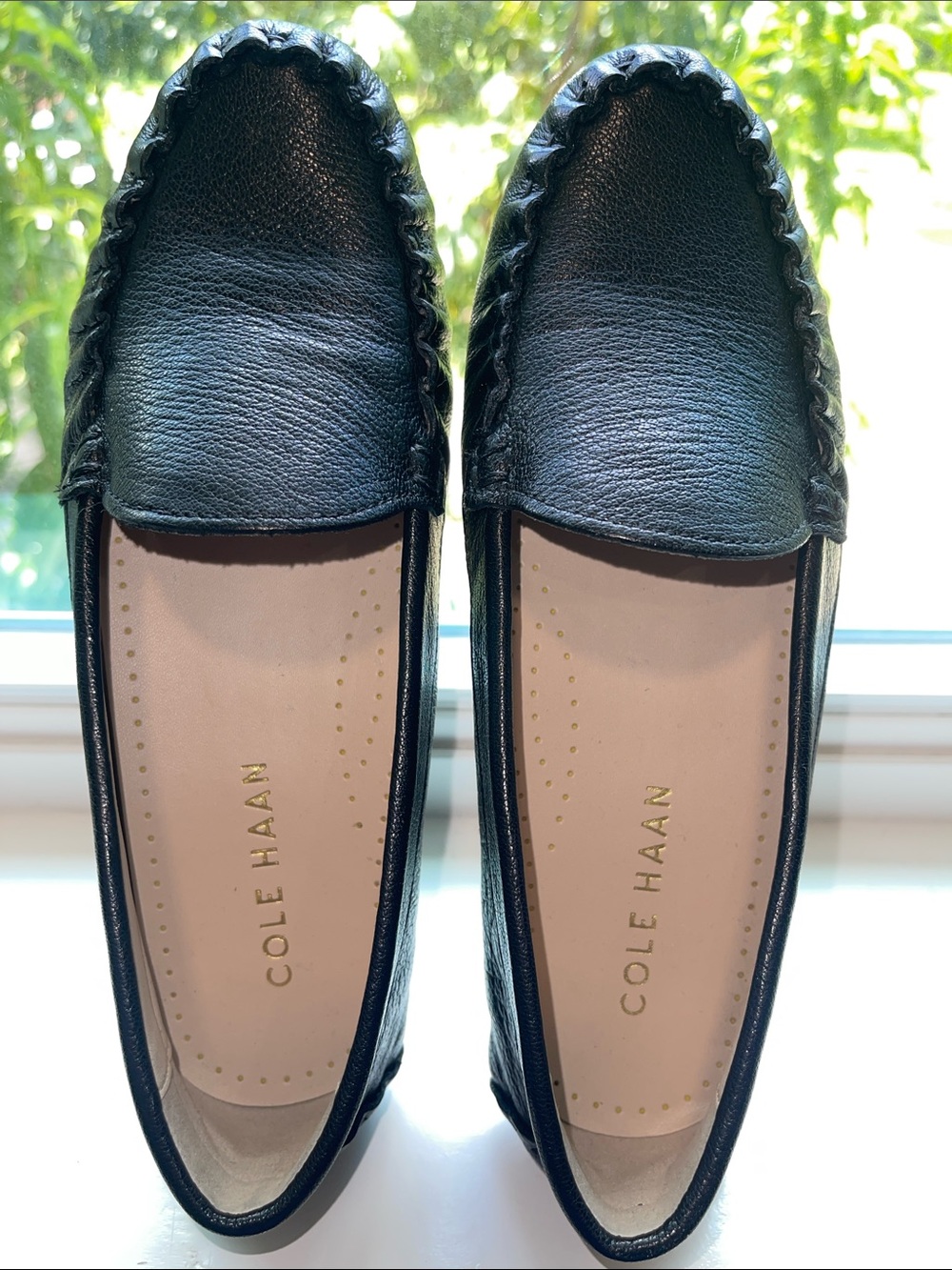 Cole Haan Black Leather Braided Moccasin Loafers size 5B